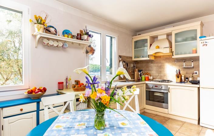 Image No.8-3 Bed House for sale