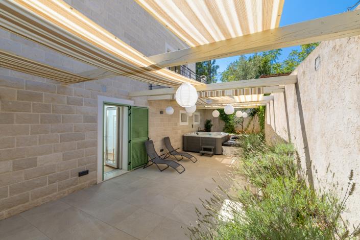 Image No.50-4 Bed Villa / Detached for sale