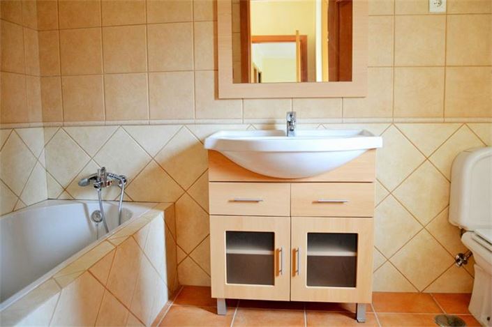 Image No.7-4 Bed House for sale