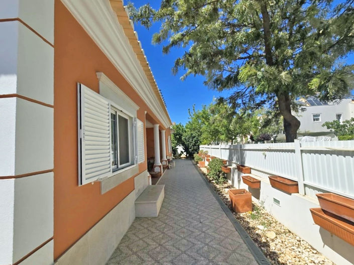 Image No.9-4 Bed Villa for sale