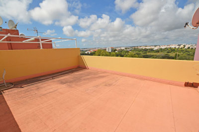 48670011