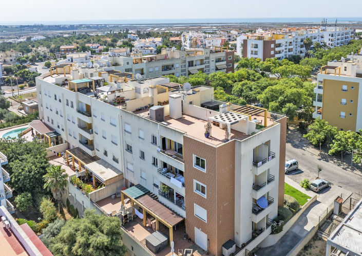 Image No.1-2 Bed Apartment for sale