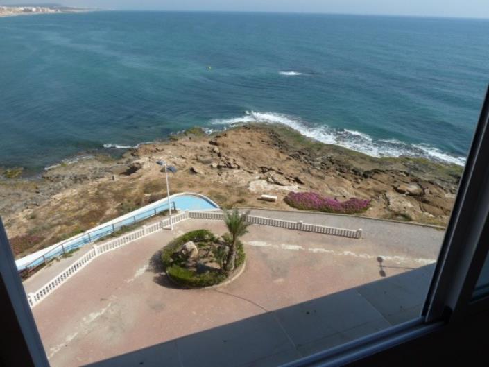 Image No.2-Appartement de 1 chambre à vendre à Torrevieja