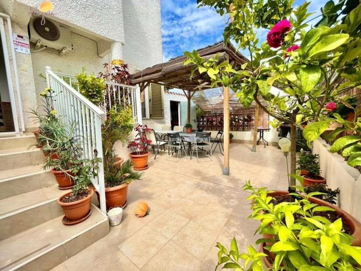 Image No.2-2 Bed House/Villa for sale