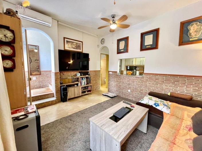 Image No.9-2 Bed House/Villa for sale