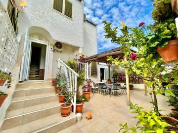 2 Bed House/Villa for sale