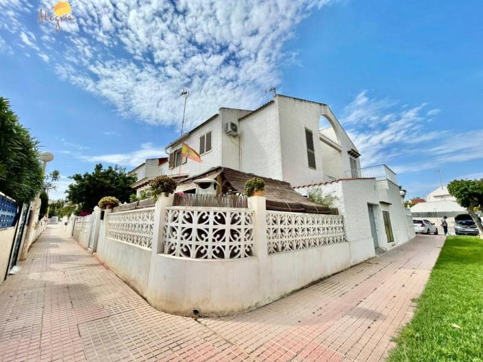 Image No.33-2 Bed House/Villa for sale