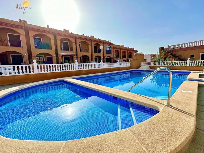 Image No.1-2 Bed Townhouse for sale