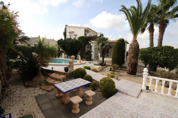 Image No.30-5 Bed House/Villa for sale