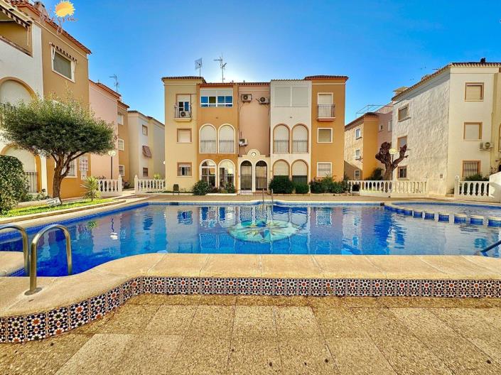 Image No.32-2 Bed Apartment for sale