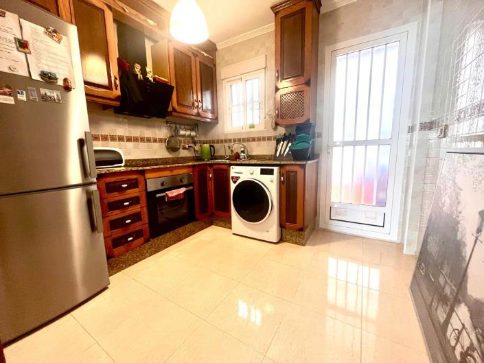 Image No.10-2 Bed Apartment for sale