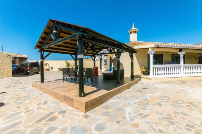 Image No.10-3 Bed Villa for sale