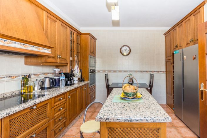 Image No.18-3 Bed Villa for sale