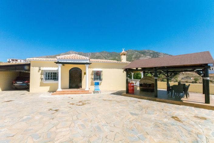 Image No.34-3 Bed Villa for sale