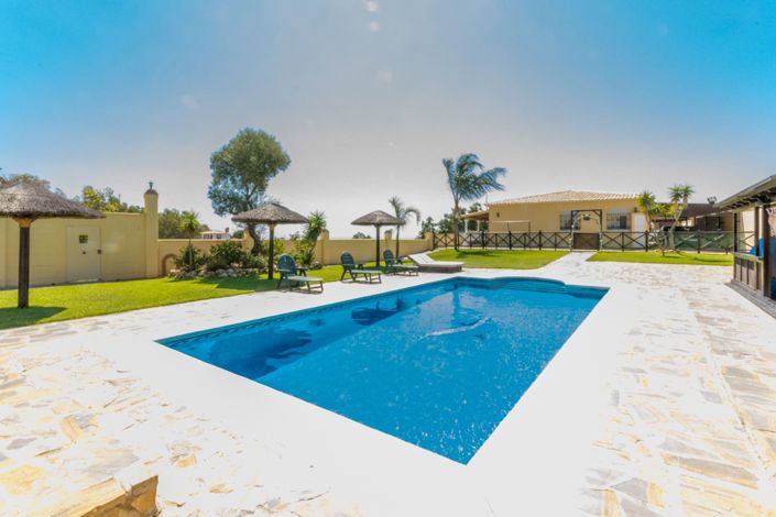 Image No.47-3 Bed Villa for sale