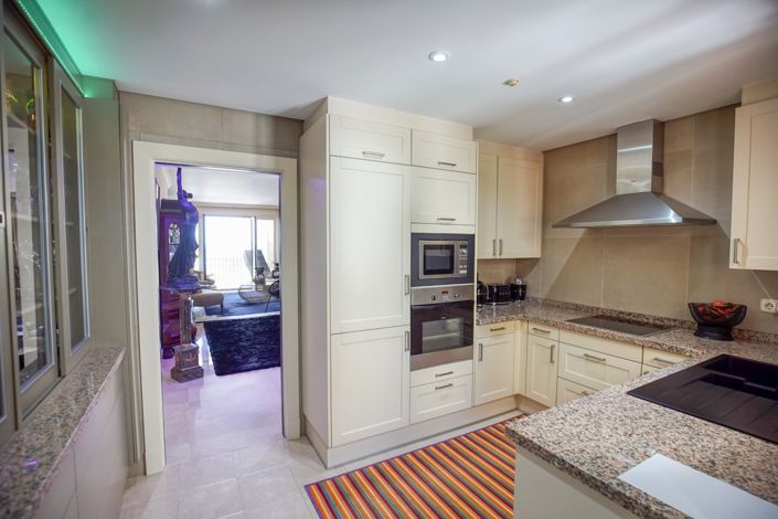 Image No.18-2 Bed Apartment for sale