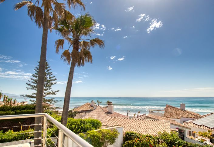 Image No.10-4 Bed Villa for sale