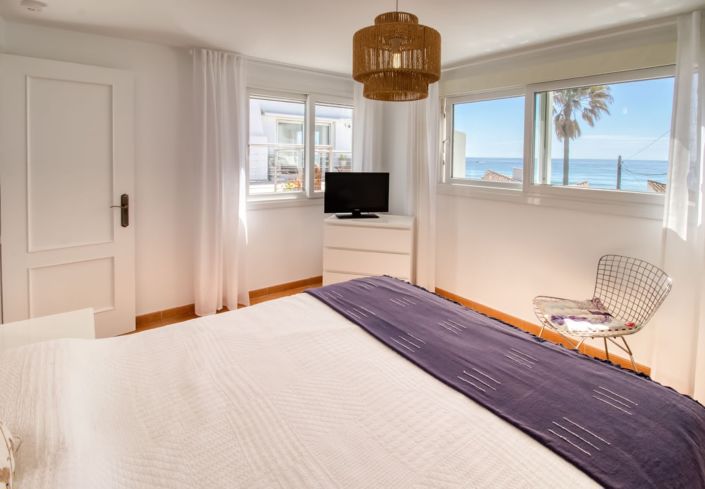 Image No.14-4 Bed Villa for sale