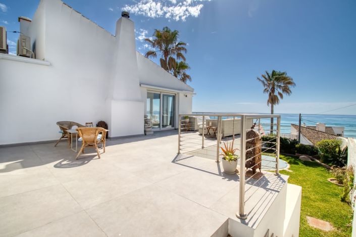 Image No.2-4 Bed Villa for sale