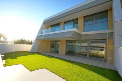 3 Bed Townhouse for sale