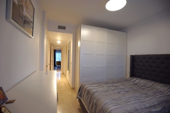 Image No.6-Appartement de 2 chambres à vendre à Estepona