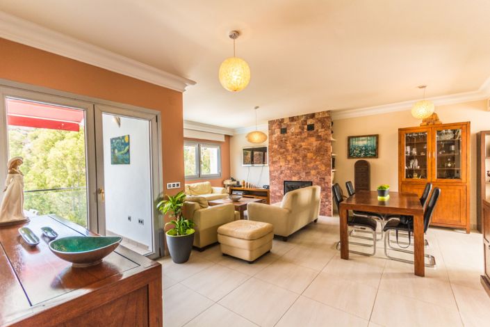 Image No.11-5 Bed Villa for sale