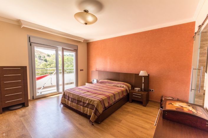 Image No.19-5 Bed Villa for sale