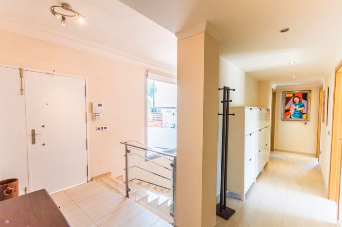 Image No.42-5 Bed Villa for sale