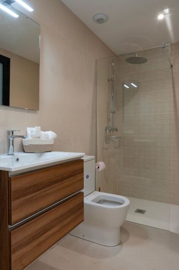 Image No.17-2 Bed Apartment for sale