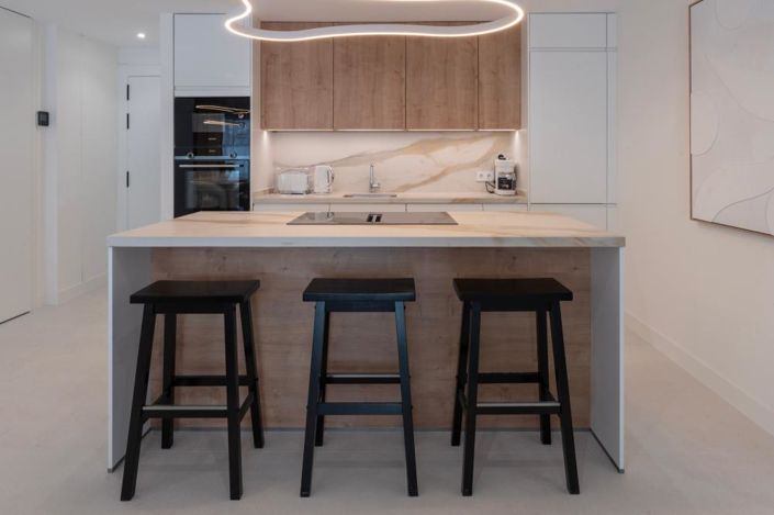 Image No.21-2 Bed Apartment for sale