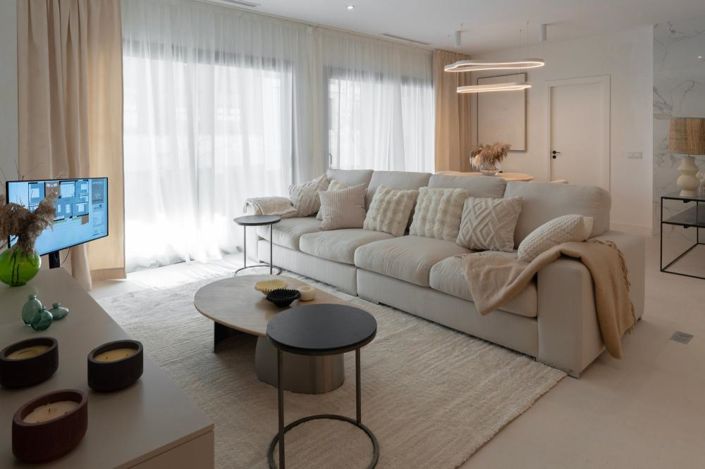 Image No.38-2 Bed Apartment for sale