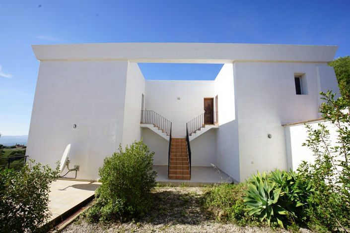 Image No.8-8 Bed Villa for sale