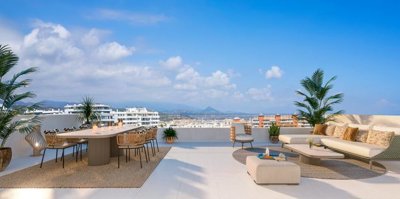 Penthouse de 2 chambres à vendre à Estepona