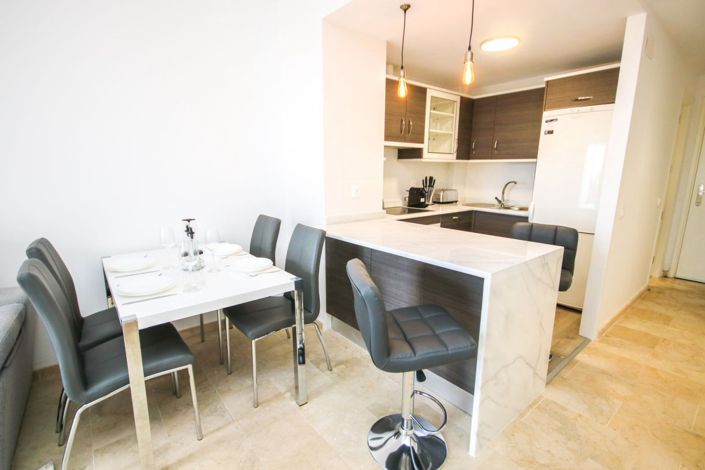 Image No.8-2 Bed Apartment for sale