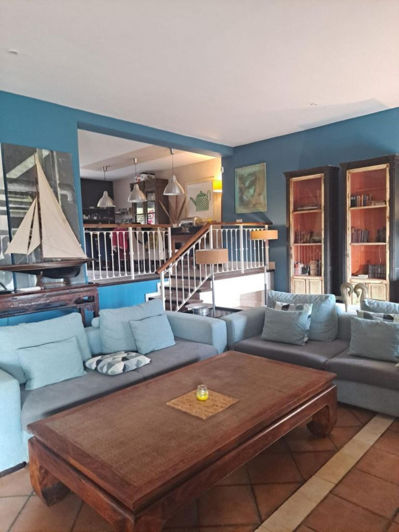 Image No.16-6 Bed Villa for sale