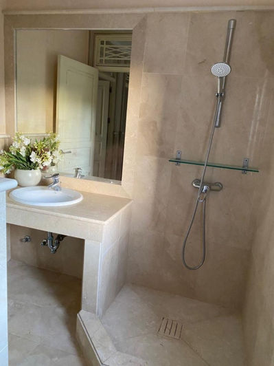 Image No.30-6 Bed Villa for sale