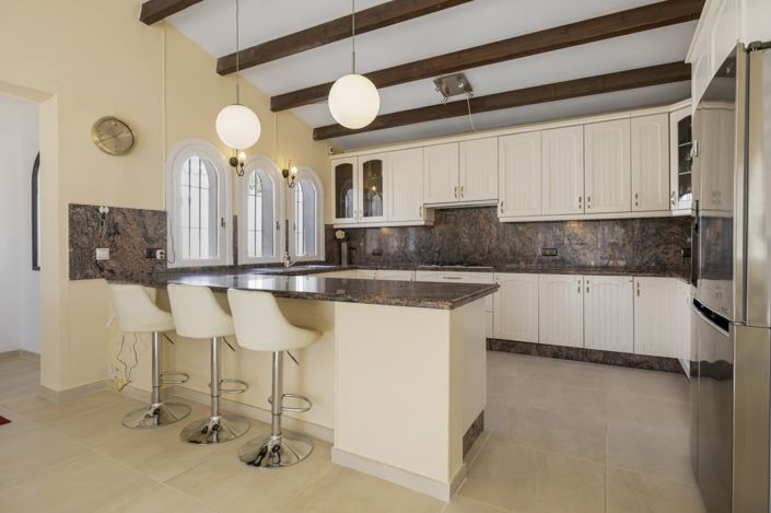 Image No.4-4 Bed Villa for sale