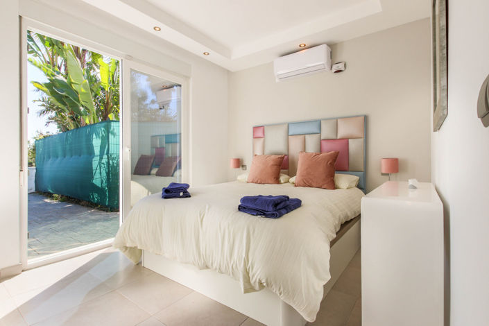 Image No.14-3 Bed Villa for sale