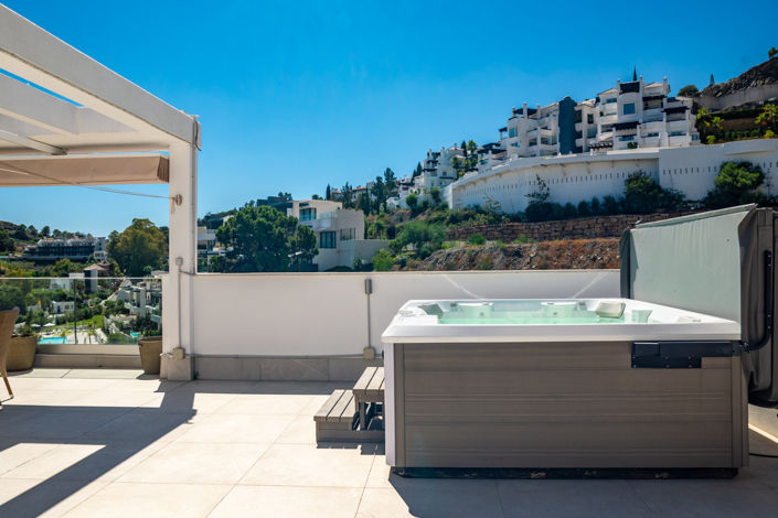 Image No.37-3 Bed Penthouse for sale