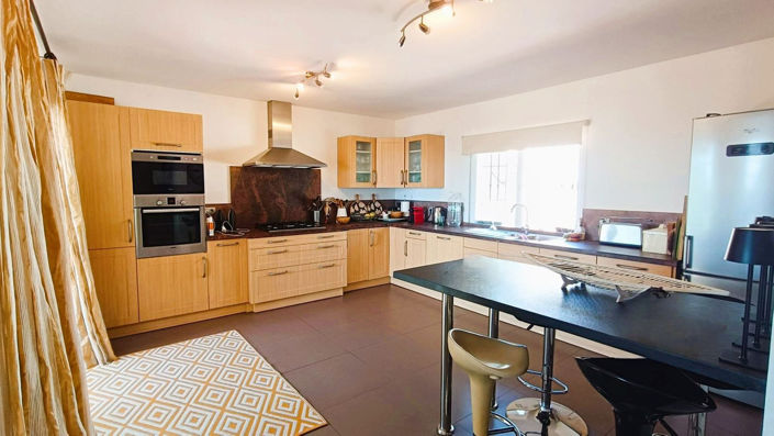 Image No.12-5 Bed Villa for sale