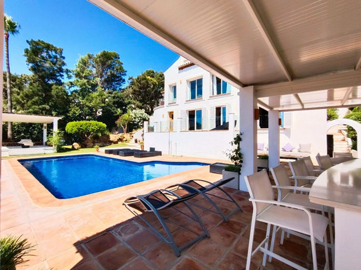 Image No.35-5 Bed Villa for sale