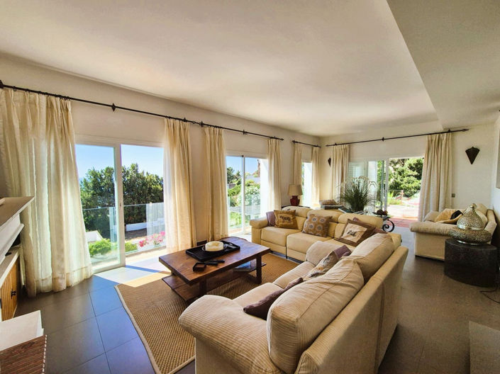 Image No.7-5 Bed Villa for sale