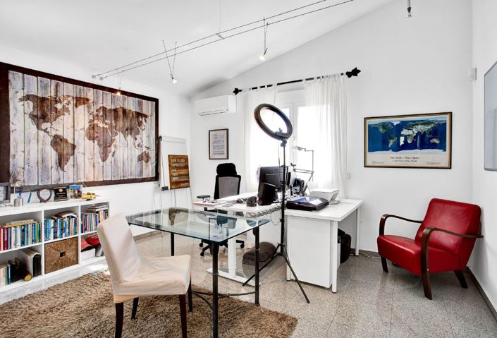 Image No.15-6 Bed Villa for sale