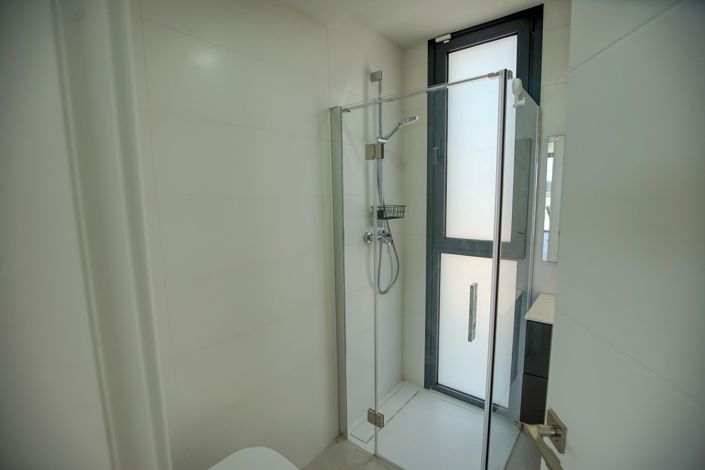 Image No.14-4 Bed Villa for sale