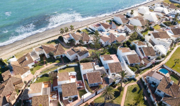 Image No.1-3 Bed Villa for sale