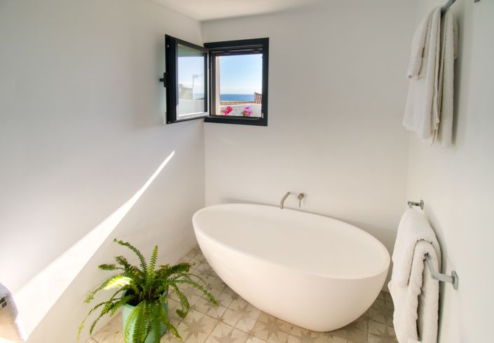 Image No.28-3 Bed Villa for sale