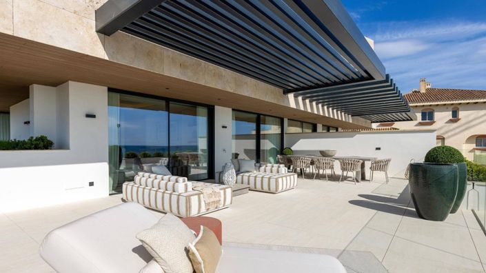 Image No.2-2 Bed Villa for sale