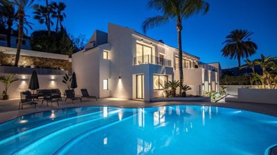 2 Bed Apartment for sale