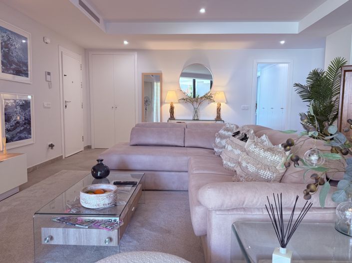 Image No.8-2 Bed Apartment for sale