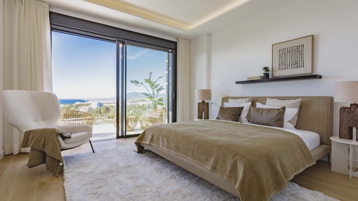 Image No.8-5 Bed Villa for sale
